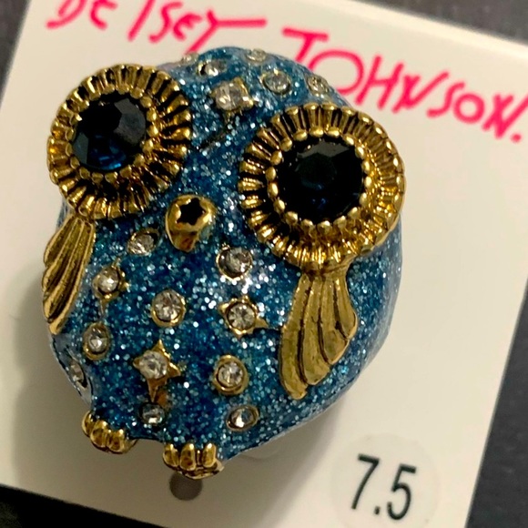 New Betsey Johnson Owl Statement Ring - Picture 3 of 7